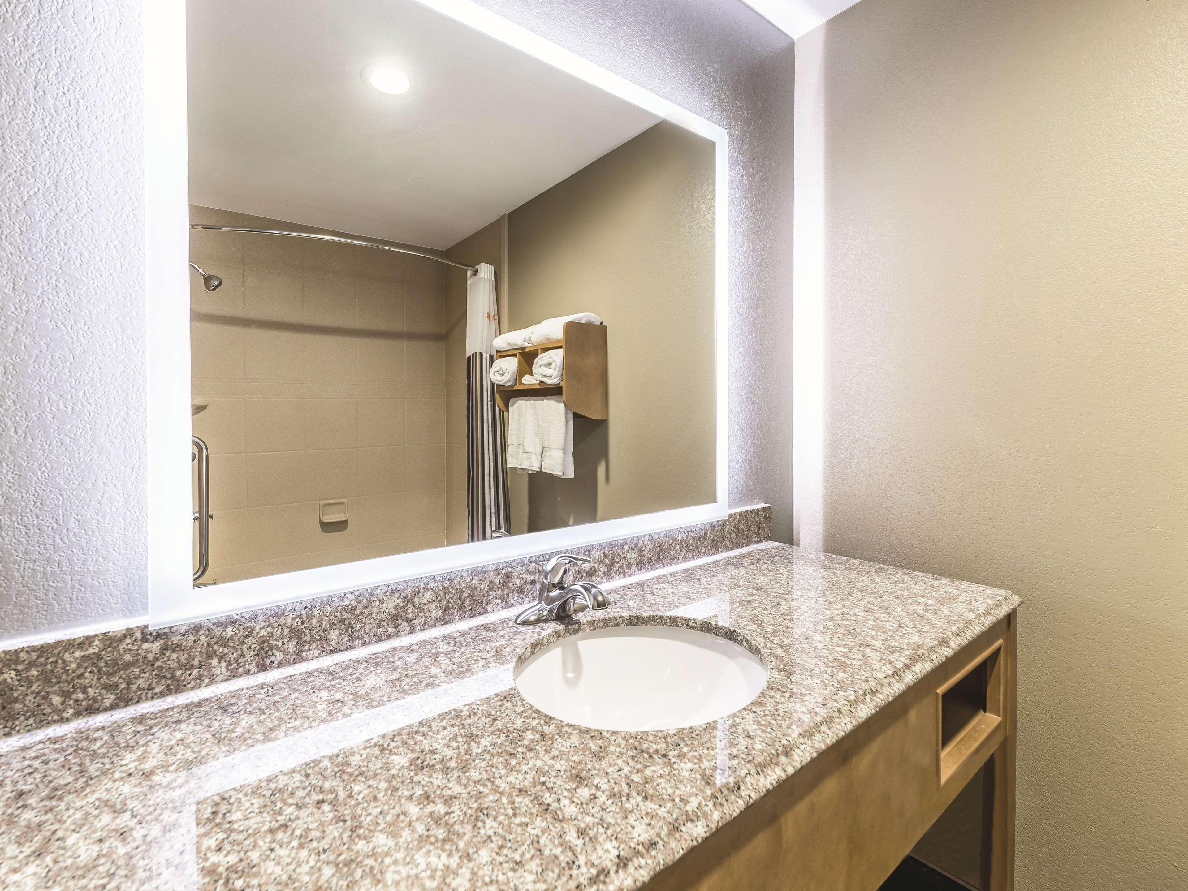 Hotel La Quinta By Wyndham Tulsa -