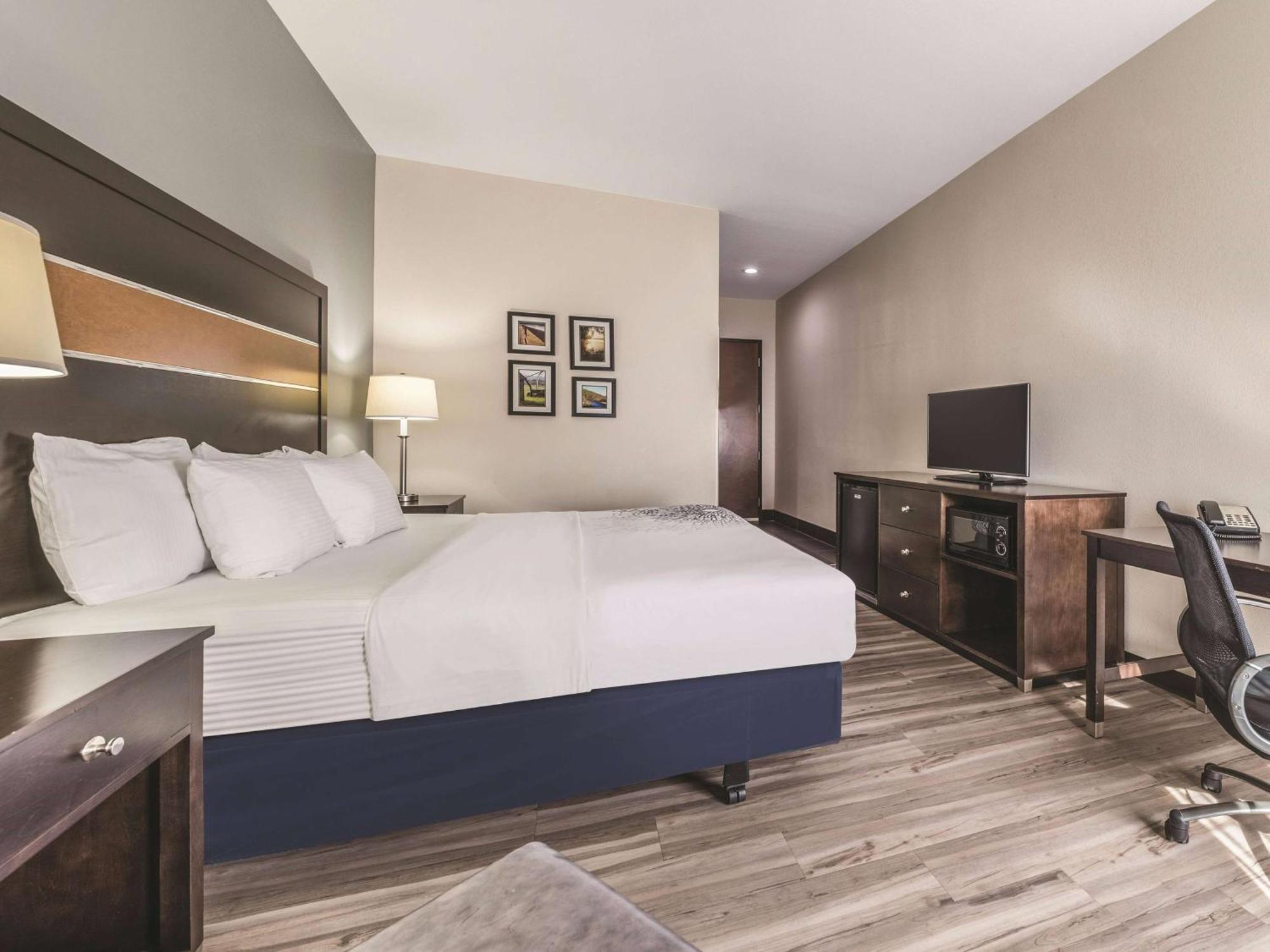 Hotel La Quinta By Wyndham Tulsa - Catoosa