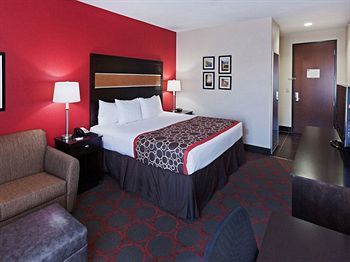 La Quinta By Wyndham Tulsa - 3*