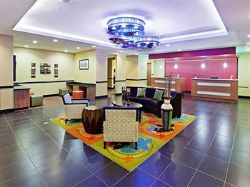 La Quinta By Wyndham Tulsa - 3* Catoosa